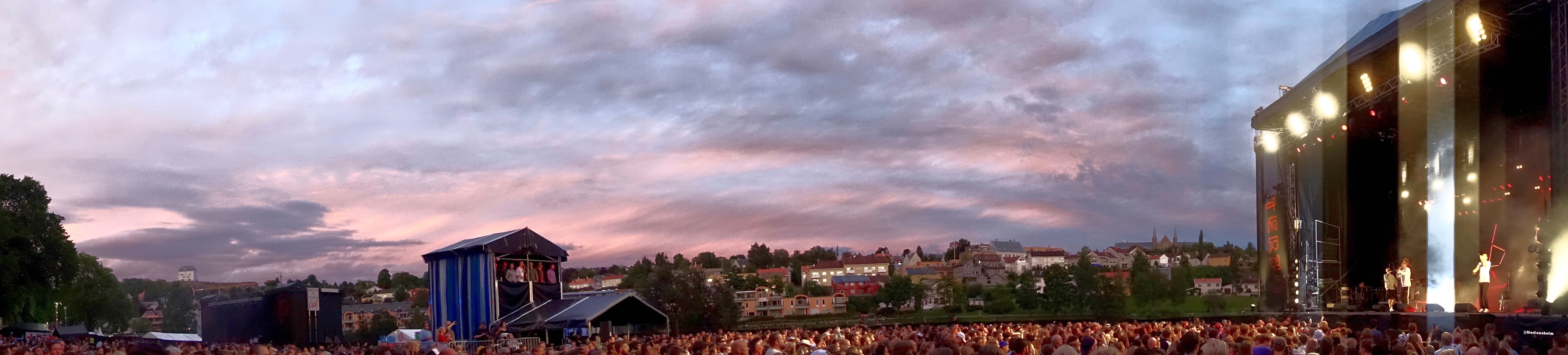 28979699382_27f2c8bb56_o